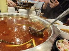 -冯记香辣兔火锅(茶店子总店)