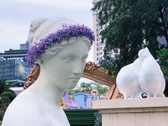 -中航城君尚购物中心