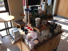 零售区-星巴克(昆山花桥商务城店)