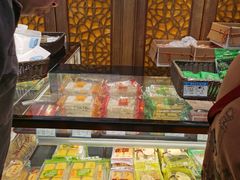 -功德林(南京西路店)