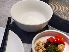 -野山舂·贵州现舂酸汤牛肉(民生路店)