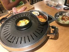 -江南猪肉商会无限续吃(弘大店)