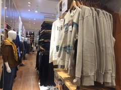 -优衣库(深圳万象天地旗舰店)