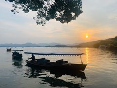 -湖畔居茶楼(湖滨店)