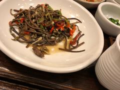 -萨拉伯尔(燕莎友谊商城店)