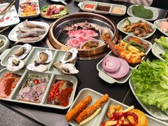 -梨花甄选自助烤肉(小寨原力场店)