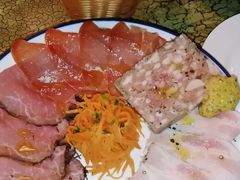 -羽深肉铺 Steak & Wine