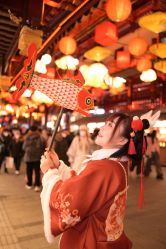 -汉仪华裳汉服馆(打浦桥店)