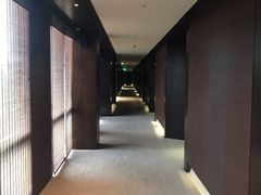 -深圳隐秀山居酒店