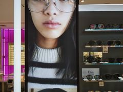 -宝岛眼镜(群光广场店)
