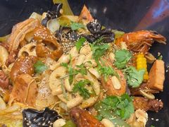-醉人椒麻辣香锅(王府井喜悦店)