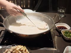 -捞王锅物料理(上海世茂广场店)