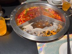 -廖掌柜·重庆鲜货火锅(上海首店)