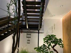 -蜜桃餐厅·伴山(湖滨商业街店)