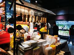 -胖东来生活广场(健康路店)