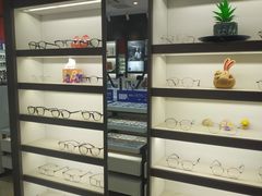 -沫芮眼镜·蔡司·依视路·尼康明月(环创店)