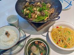 -费大厨辣椒炒肉(黄兴中心广场店)