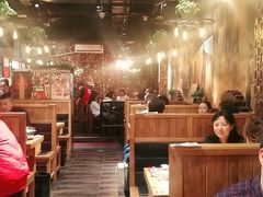 大堂-小俩口烧烤东北菜(双井店)