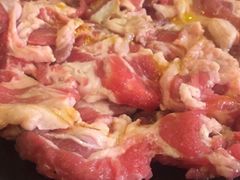 -枣玛露炭火烤肉脊骨锅