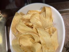 -七欣天香辣蟹火锅(上海银亿滨江店)