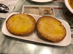 脆哗奶油猪-翠华餐厅