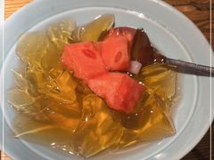-蜜桃餐厅·伴山(湖滨商业街店)
