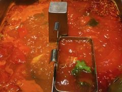 -海底捞火锅(杭州萧山宝龙广场店)