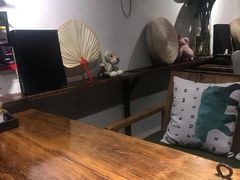 靠窗位-八月美食小馆(银泰城总店)