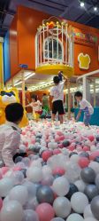 -LuckyStar幸运星家庭娱乐中心(东莞国贸店)