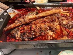 -江边城外烤全鱼(世茂广场店)