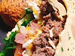 芝士汉堡-HIGH FIVE哈福手工汉堡(桂林路店)