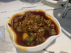-凤凰路何眼镜香辣蟹(花果园店)
