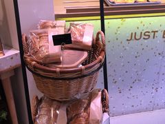 -巴黎贝甜(阳光上东店)