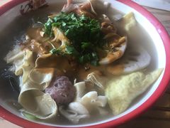 -小蛮椒麻辣烫·麻辣拌(青浦宝龙店)