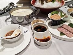-红鼎豆捞·专注品质海鲜20年(宝丰路店)