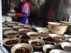 自助调料区-梯坎豆花