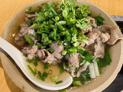 -大众跷脚牛肉馆·非遗传承单位(峨眉山店)