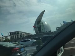 -上海滴水湖皇冠假日酒店