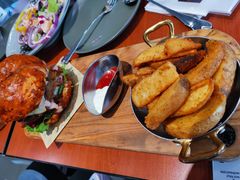 薯角-魏斯理汉堡(西安沣东吾悦店)