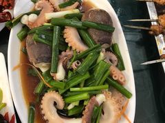 -大城·烧烤海鲜大排档(台东店)