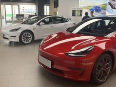 -TESLA 特斯拉(郑州正弘城体验店)