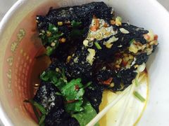 -黑色经典臭豆腐·湖南特产(步行街店)