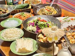 -雀舞云南菜(天津天河城购物中心店)