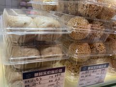 -白玉兰食品甜凤店(合生汇店)