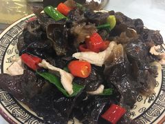 -乡土特色.冷锅鱼.牦牛肉汤锅