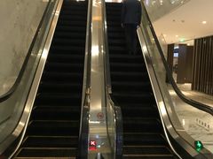 -上海宝华万豪酒店