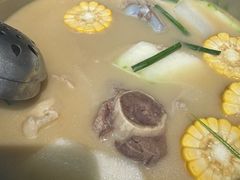 -肥仔文澳门猪骨煲(南京西路店)