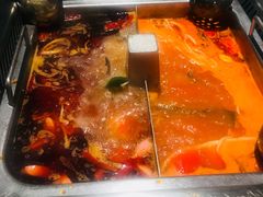 -海底捞火锅(银泰中心店)