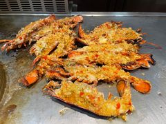 -雍容荟活帝王蟹活龙虾自助(苏宁旗舰店)