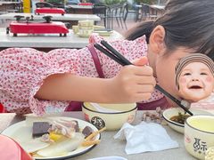 -墨脱石锅椰子鸡•香草鸭•东山羊(大东海店)